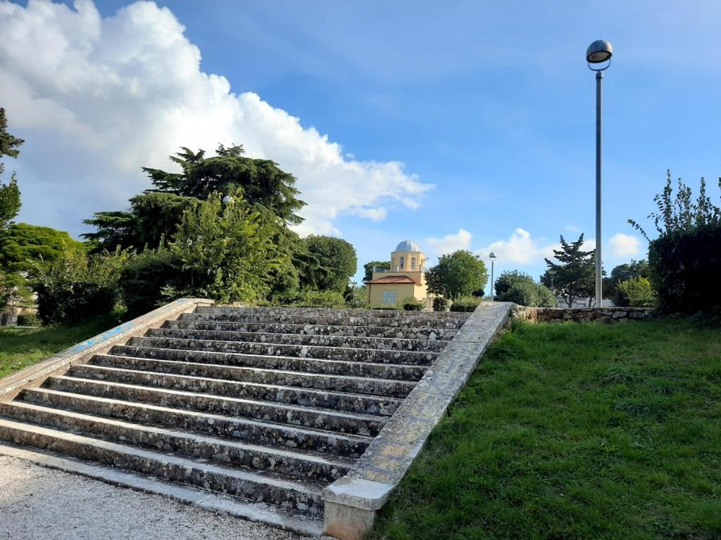 Apartman Monte Zaro Park Pula Exterior foto